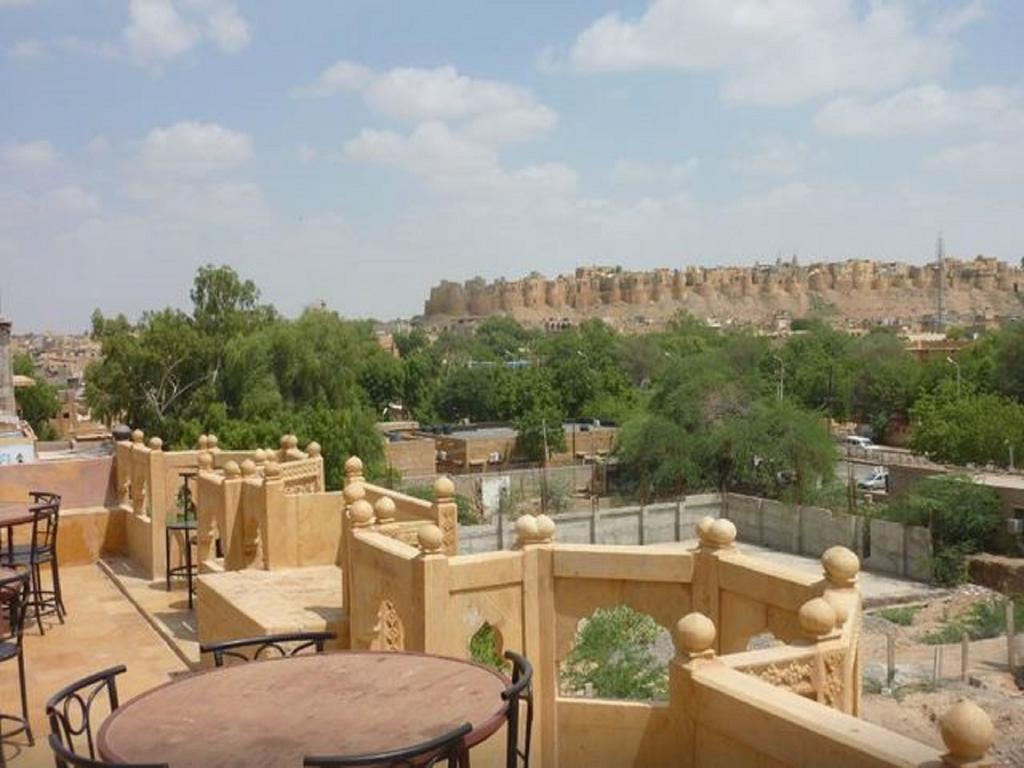 Hotel The Golden House Jaisalmer Exterior foto